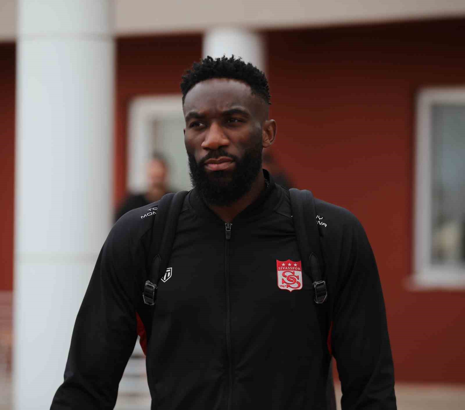 Sivasspor kafilesi Konya’ya gitti