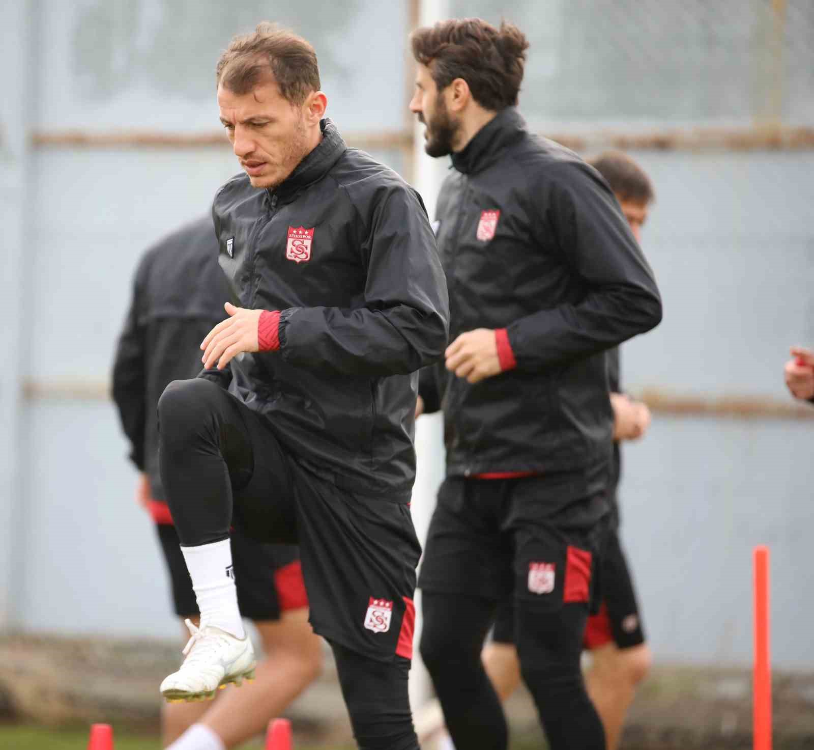 Sivasspor’da Başakşehir maçı hazırlıkları devam ediyor