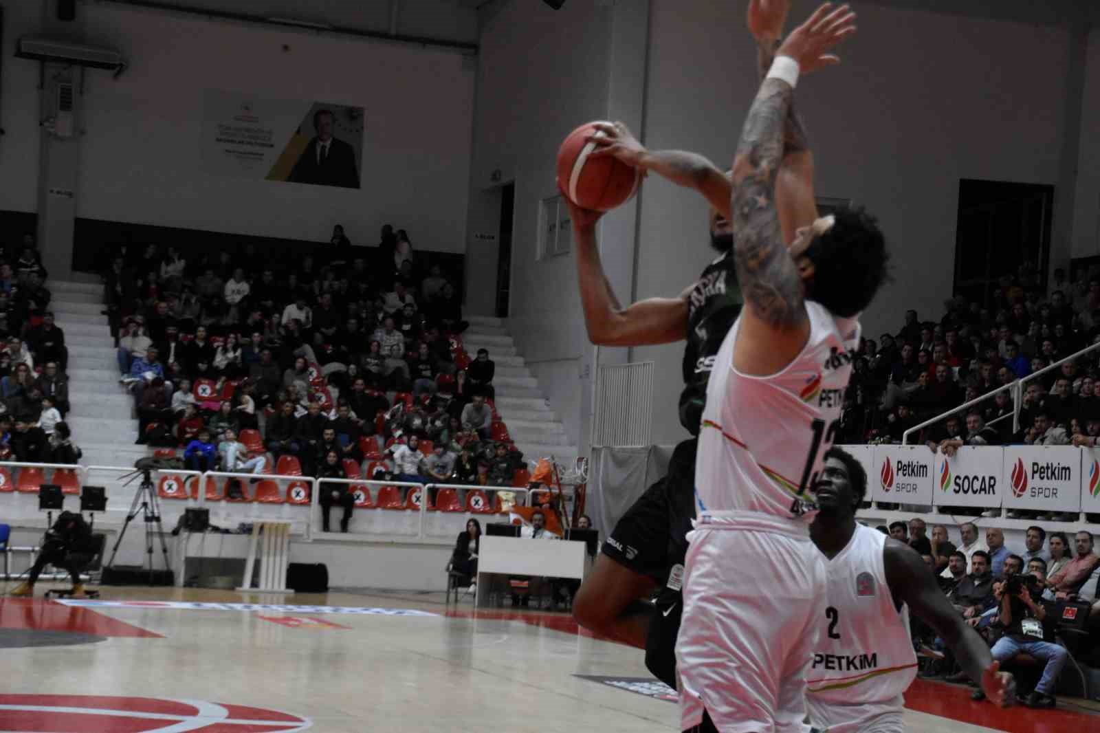 Türkiye Sigorta Basketbol Süper Ligi: Aliağa Petkimspor: 112 - Darüşşafaka: 78