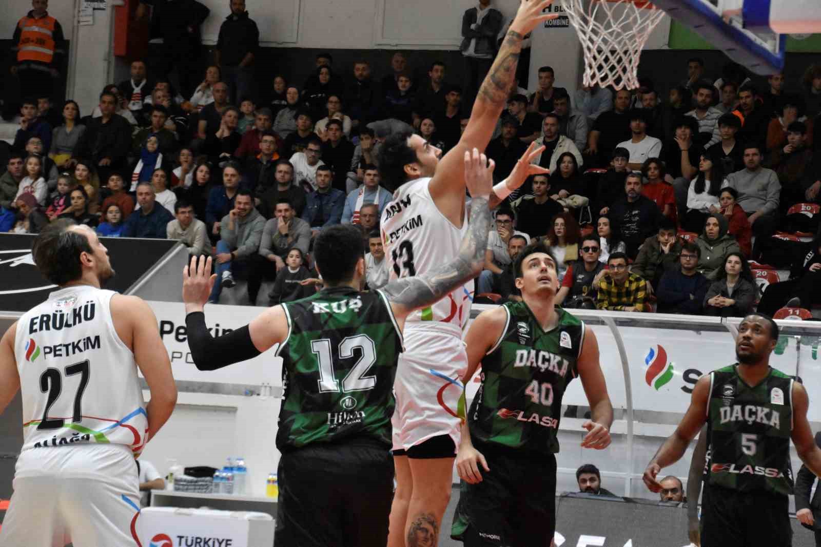 Türkiye Sigorta Basketbol Süper Ligi: Aliağa Petkimspor: 112 - Darüşşafaka: 78