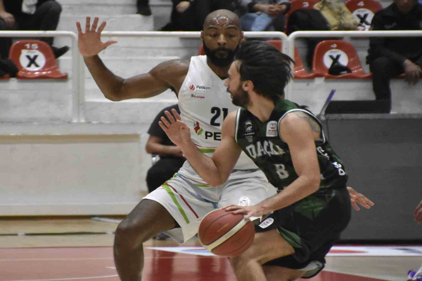 Türkiye Sigorta Basketbol Süper Ligi: Aliağa Petkimspor: 112 - Darüşşafaka: 78