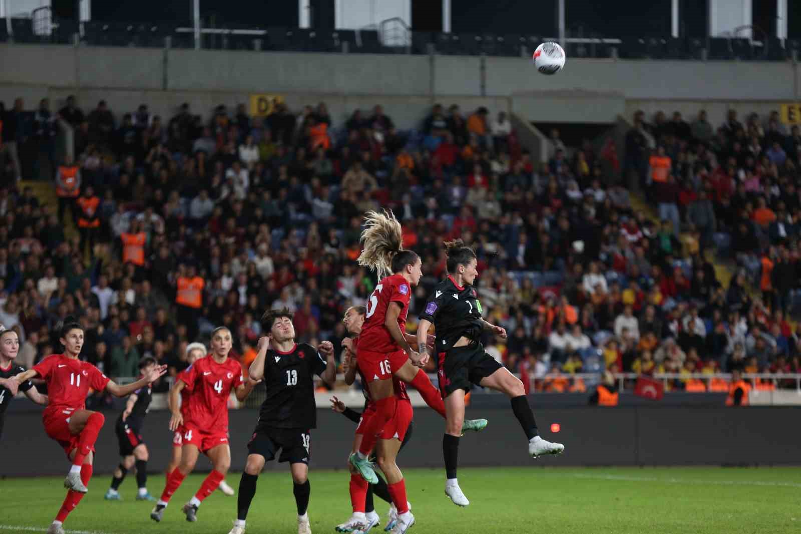 UEFA Kadınlar Uluslar Ligi: Türkiye: 2 - Gürcistan: 0