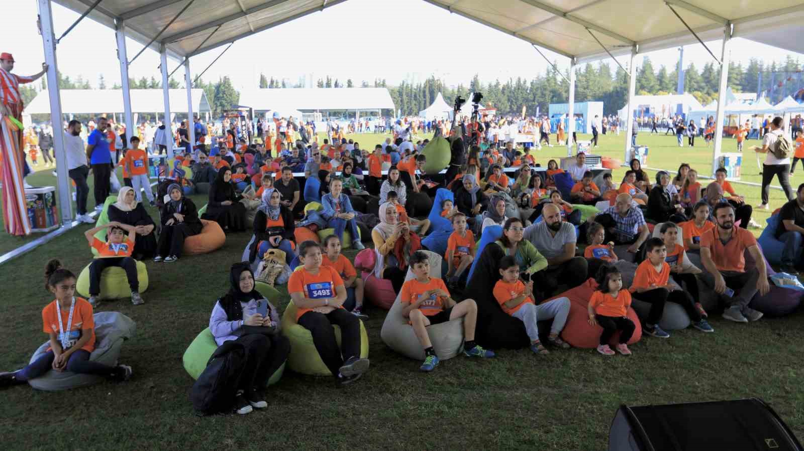 Başakşehir 4. Çocuk Maratonu’nda 4 bin 500 çocuk ter döktü