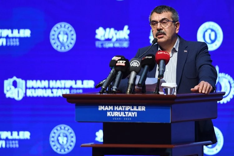 Öğretmenlere yönelik şiddete, Bakan Tekin sessiz kalmadı