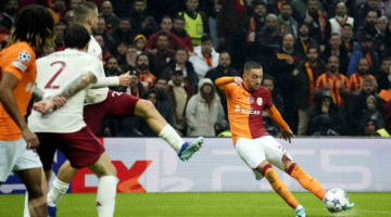 Hakim Ziyech’ten frikikten 2 gol