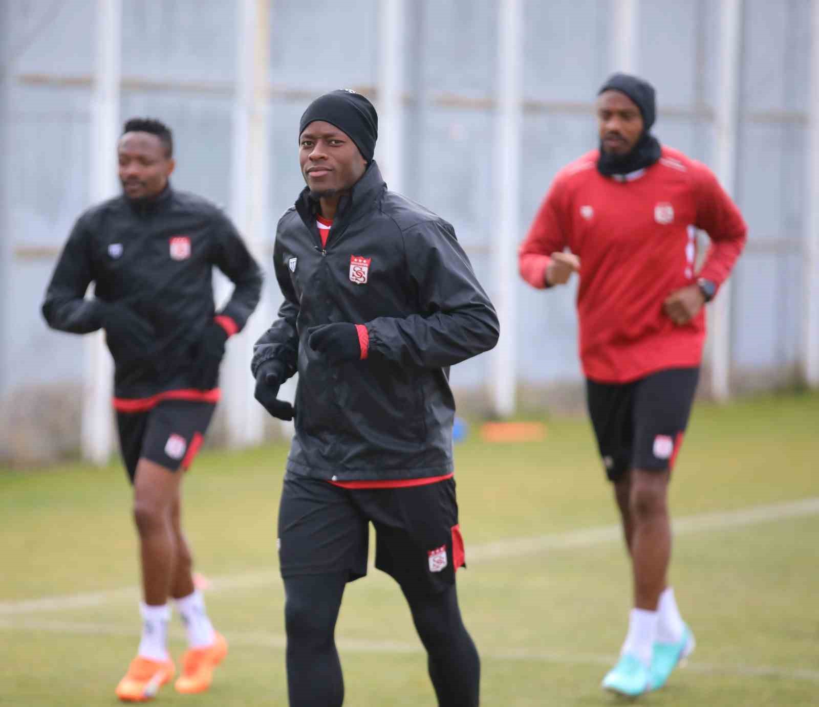 Sivasspor Konya maçının taktiğini çalıştı