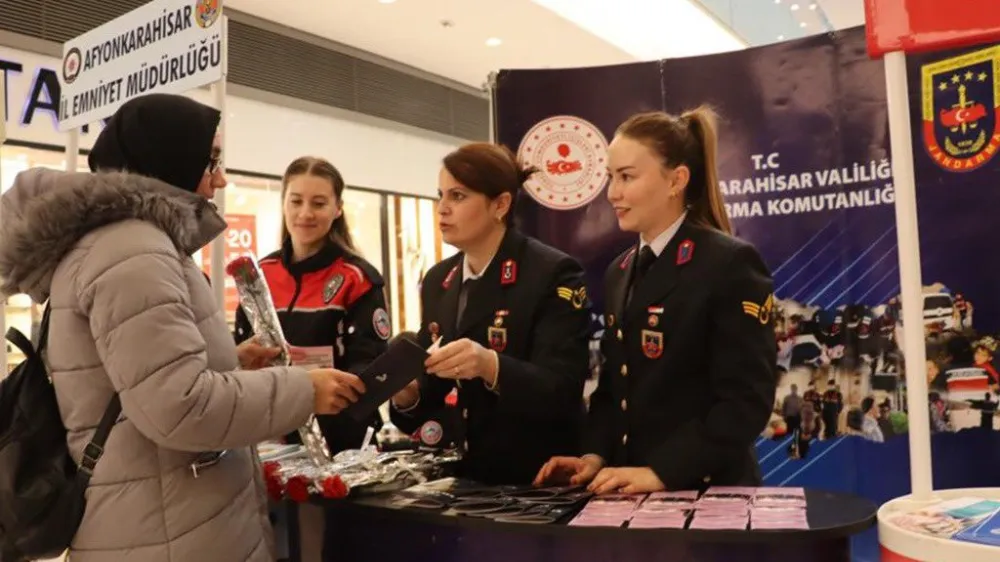 Jandarma'dan Net Mesaj: Her Türlü Şiddetin Karşısındayız!