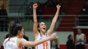 CEV Şampiyonlar Ligi: Eczacıbaşı Dynavit: 3 – Maritza Plovdiv: 0