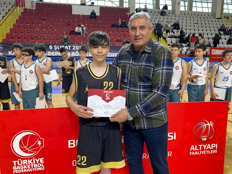 Afyonkarahisar'da Basketbol U-14 2.Bölge Şampiyonası