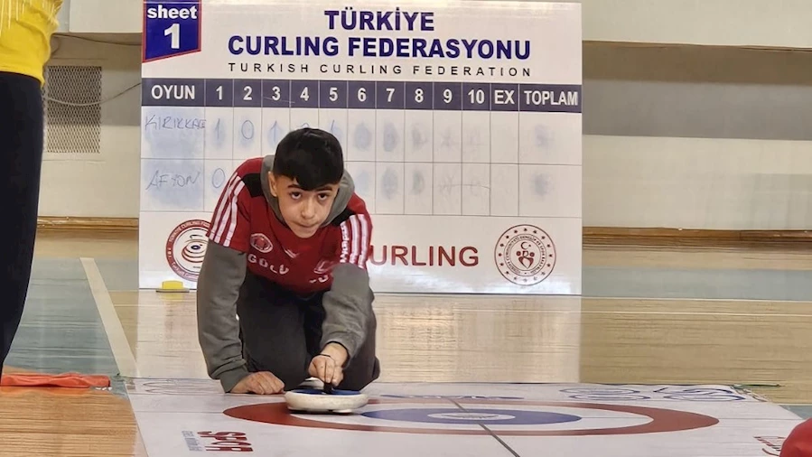 Floor Curling'de Türkiye Şampiyonası'na Katılmaya Hak Kazandı