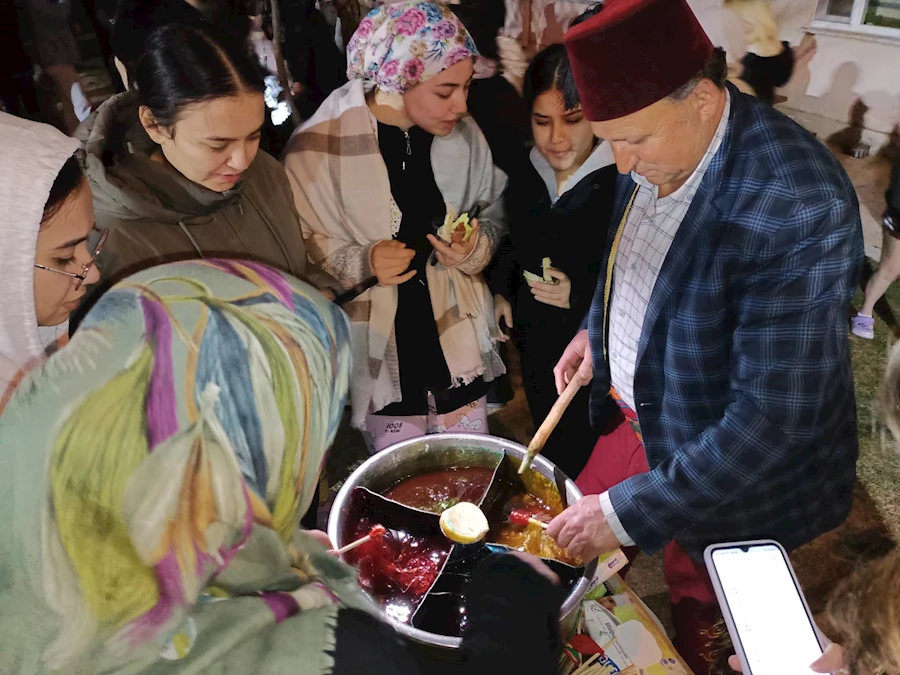 KYK Kız Yurdu'nda Ramazan Şenliği Coşkusu