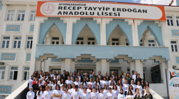 Recep Tayyip Erdoğan Anadolu Lisesi'nde TÜBİTAK 4006 Bilim Fuarı