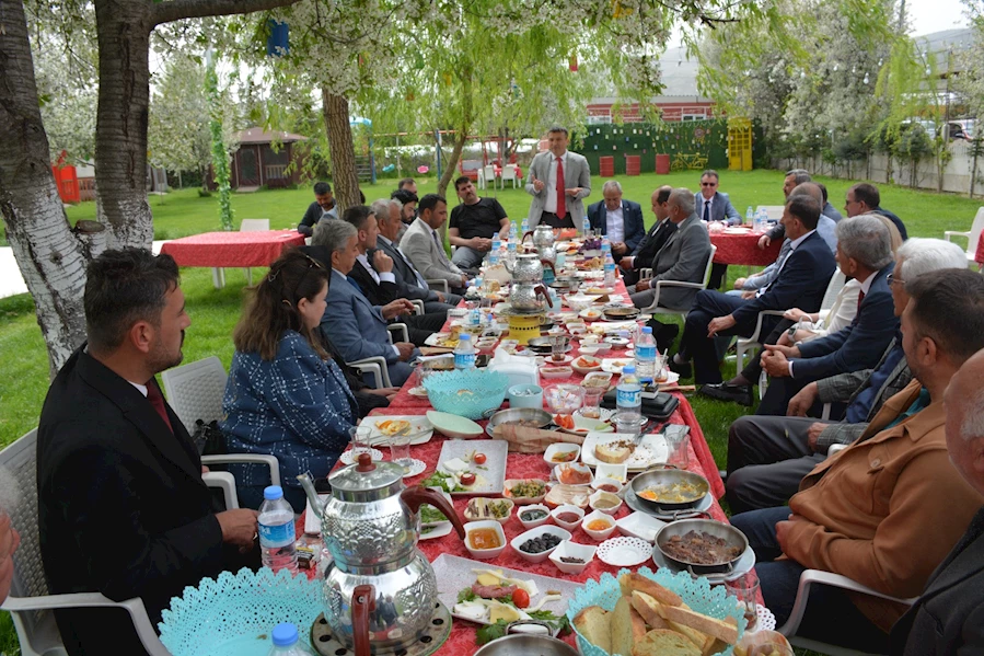 MHP Afyonkarahisar Teşkilatı İlk İstişare Toplantısını Yaptı