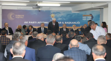 AK PARTİ AFYONKARAHİSAR TEŞKİLATINDA BAYRAMLAŞMA