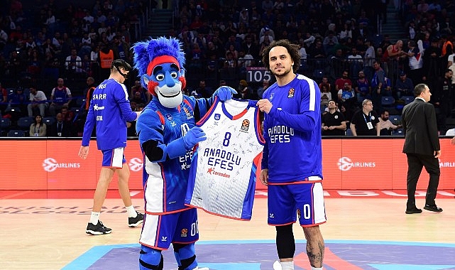 Anadolu Efes, “Eşitlik Bir Güne Sığmaz” projesiyle EuroLeague Devotion Pazarlama Ödülleri’nde finalde