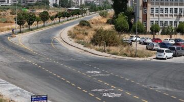 Aydın Büyükşehir Belediyesi, kent içi trafiği hızlandıran ve sürüş konforunu artıran çalışmalara imza atmaya devam ediyor