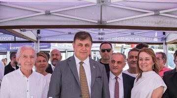 Başkan Tugay moda sektörünün temsilcileriyle buluştu