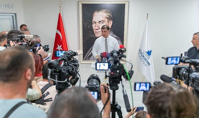 Başkan Tugay Sosyal Denge Tazminatı tartışmasına açıklık getirdi “Bu bir tasarruf tedbiri değil, yasaya uyma zorunluluğu”