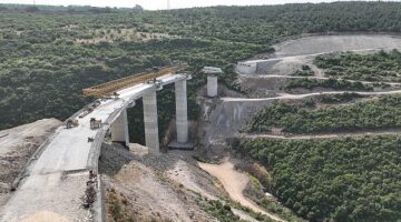 Dilovası Hastane Yolu’nda 40 kirişin montajı tamam