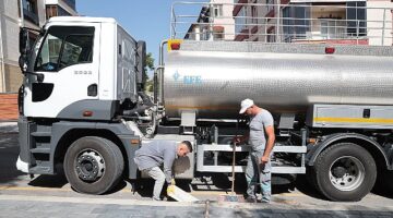 Nevşehir Belediyesi tarafından bayram öncesinde mahallelerde gerçekleştirilen temizlik çalışmaları sona erdi