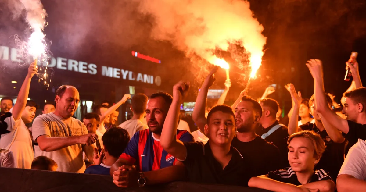 1923 Mustafakemalpaşa Spor’un altın çağı başlıyor