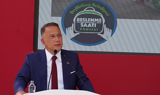 Beylikdüzü Belediye Başkanı Mehmet Murat Çalık, Cumhuriyet Halk Partisi’nin Eğitim Maratonu etkinliğinde konuştu