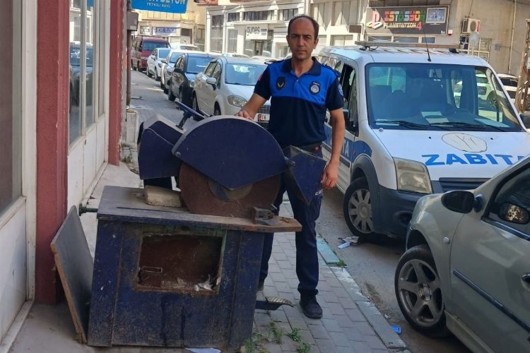 Bursa Gemlik’te kaldırım işgaline geçit yok!