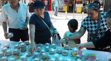 Büyükşehir’in aşure dağıtımı başladı