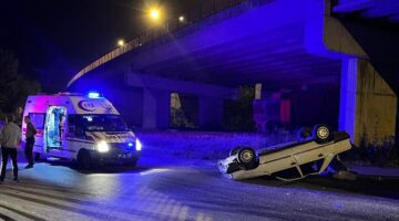 Düzce’de alkollü sürücü kaza yaptı