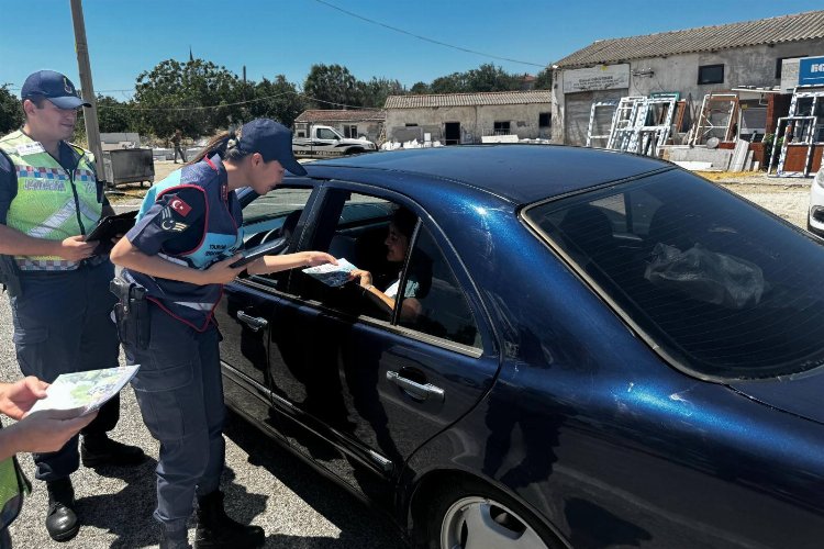 Enez’de çocuklara jandarma sevgisi aşıladı