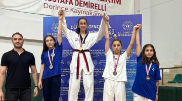 Gölcük Belediyesporlu 3 Taekwondo sporcusu, Kocaeli’de düzenlenen müsabakalarda şampiyon olarak Türkiye Şampiyonasına katılmaya hak kazandılar