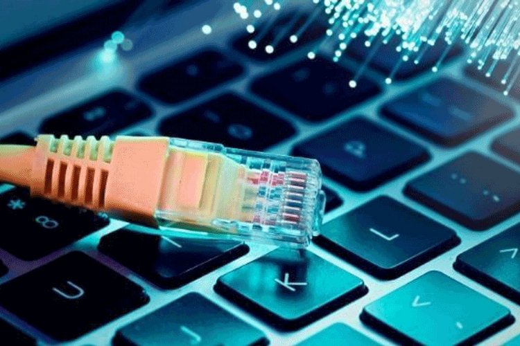 Günde ortalama 7 saat internetteyiz… Nüfusumuzun yüzde 94’ü mobil