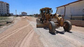 Karaman Belediyesi, şehir içi trafiğini rahatlatmaya yönelik önemli çalışmaları hayata geçirmeye devam ediyor