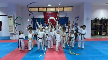 Kemer Belediyesi Karate Takımı kuşak atladı