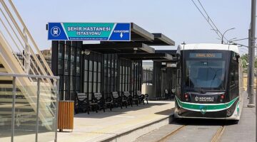 Şehir Hastanesine 15 dakikada bir tramvay