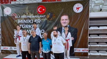 Afyonlu Sporcu Minikler Türkiye Taekwondo Şampiyonası'nda Derece Yaptı