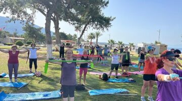 Yeşil ve Mavinin Buluştuğu Noktada Pilates Keyfi