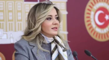 Aylin Cesur da İYİ Parti’den istifa etti