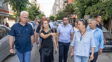 Başkan Mutlu mahalleleri adım adım geziyor “Sorunlara anlık değil kalıcı çözümler üretmek için çalışıyoruz”