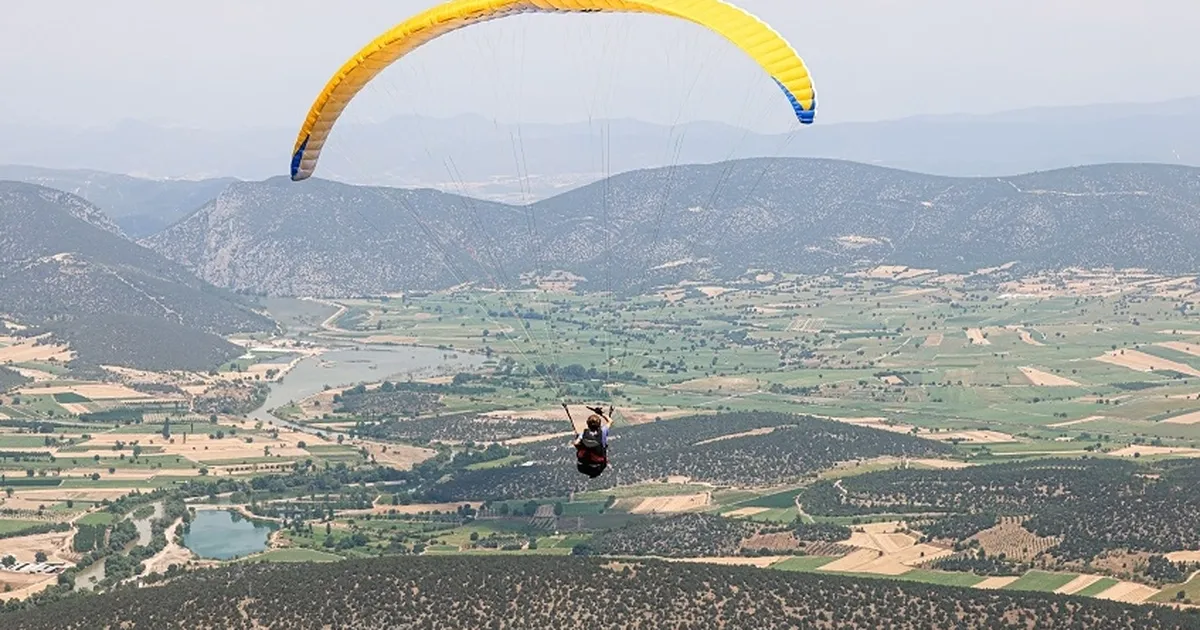 Bilecik’te yamaç paraşütü hazırlığı