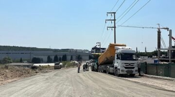 Çayırova Şekerpınar’da üstyapı yenileme çalışması