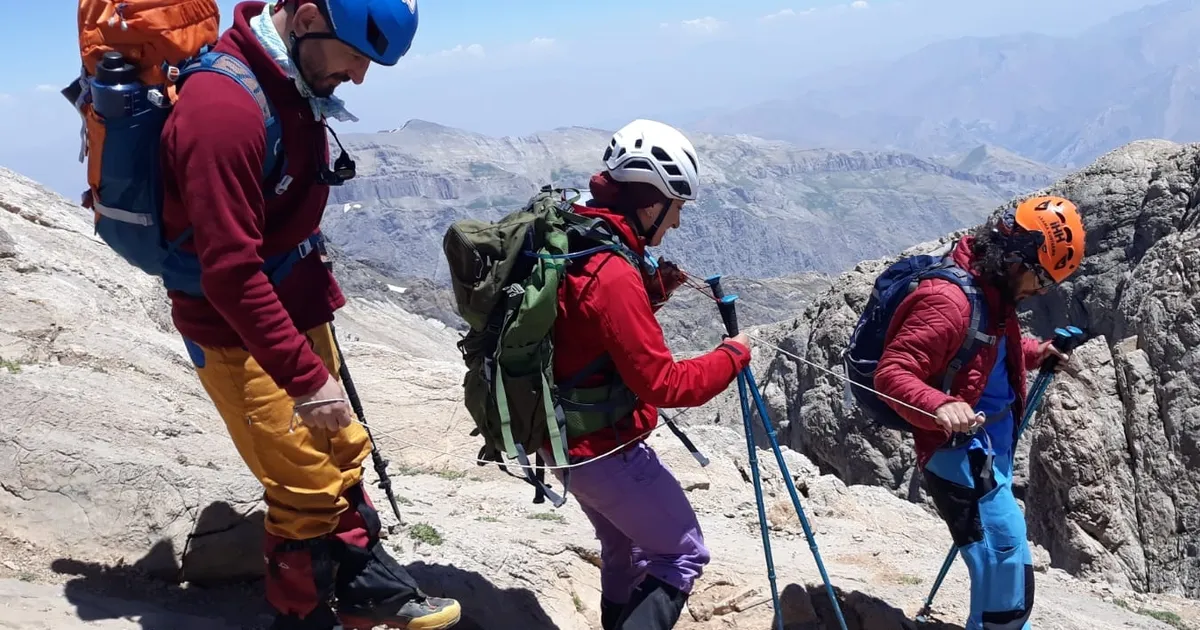 Cilo Reşko Dağı zirve tırmanışı başarı ile tamamlandı