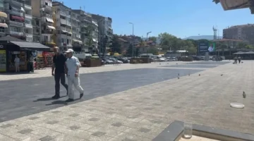 Gemlik’te sahil bölgesi yenilendi