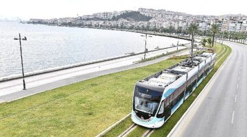 İzmir Büyükşehir Belediyesi’ne bağlı toplu ulaşım 30 Ağustos’ta toplu ulaşım yüzde 50 indirimli