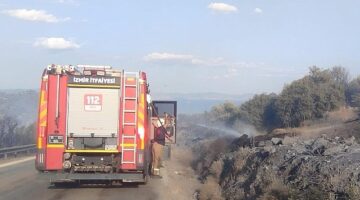 İzmir İtfaiyesi Dikili’de orman yangınına müdahale ediyor