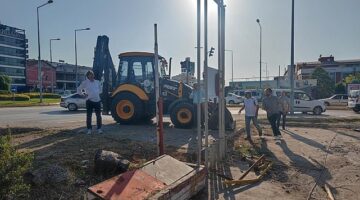 Kartepe Belediye Başkanı Av.M.Mustafa Kocaman, yaz-kış demeden saha çalışmalarını yakından takip ediyor