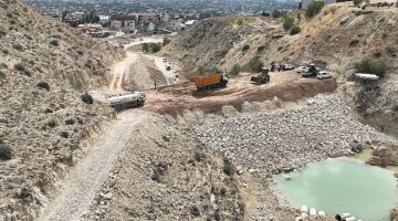 Konya Büyükşehir, Meram Bölgesindeki Taşkınları Önlemek İçin 40 Bin Metreküp Kapasiteli Göletler Yapıyor