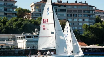 Olympos Regatta’da J/70 Match Race sınıfında yelkenlilerin maçı sona erdi