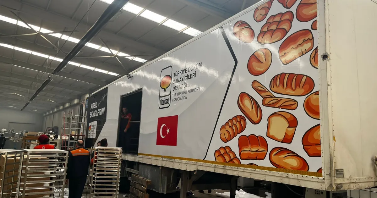 Türkiye Döküm Sanayicileri’nden Kızılay’a mobil ekmek fırını bağışı