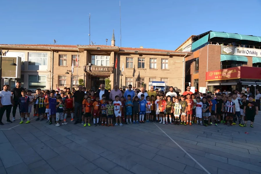 Sokak Futbolu Turnuvası Sandıklı’da!